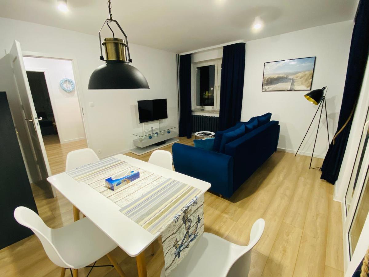 Marina Apartament Kamien Pomorski Bagian luar foto
